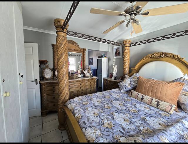 3 BEDROOM SECTIONAL TITLE FOR SALE IN SOUTH CREST